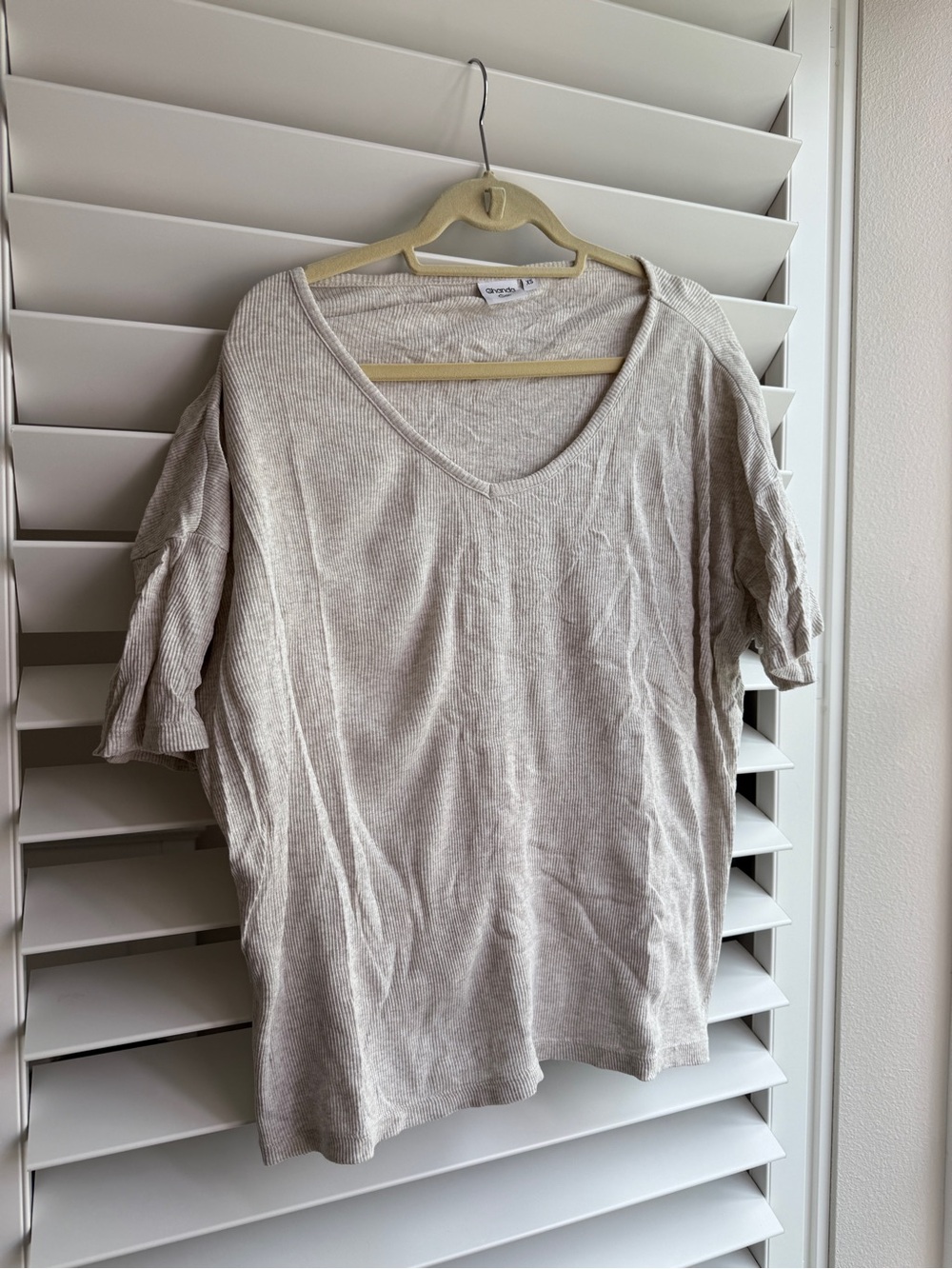 Ghanda Light Beige V-Neck Ribbed Women’s Top